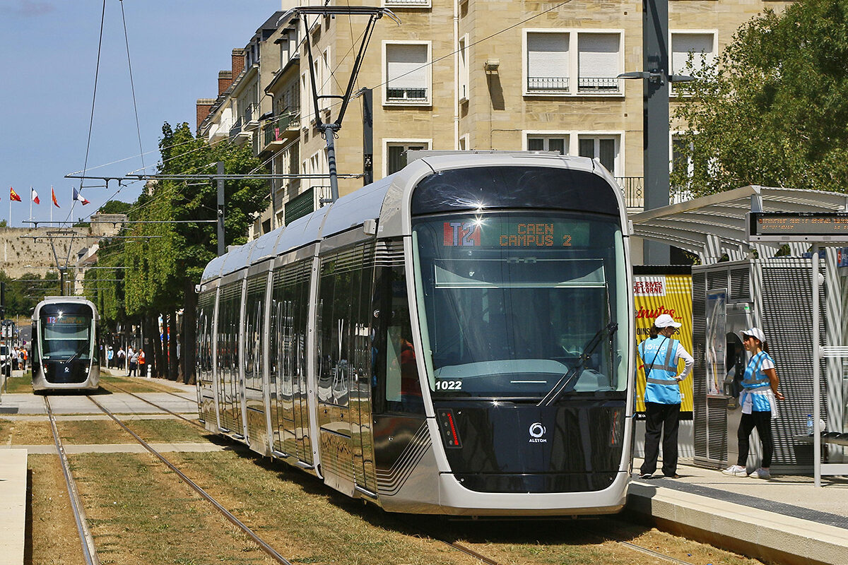 Straßenbahn Caen - Rasengleis